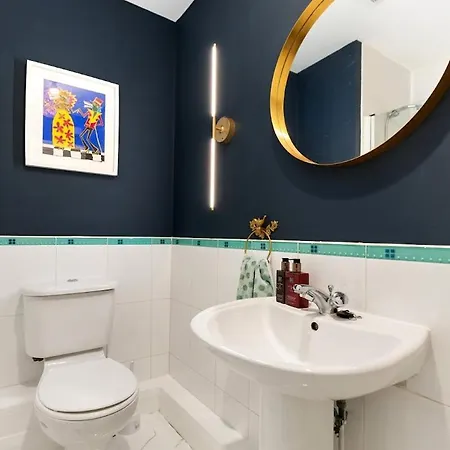 Relax And Rest In Rathlin Hall, 15 * Dublin